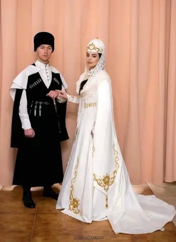 Адыгское свадебное платье