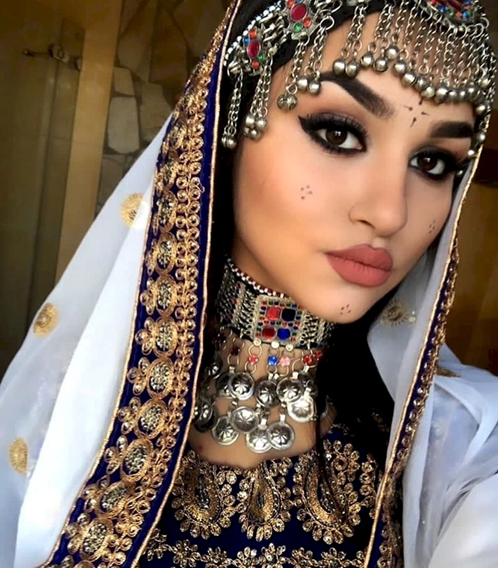 Афганистанское свадебное платье