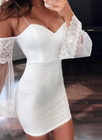 Белое кружевное обтягивающее платье