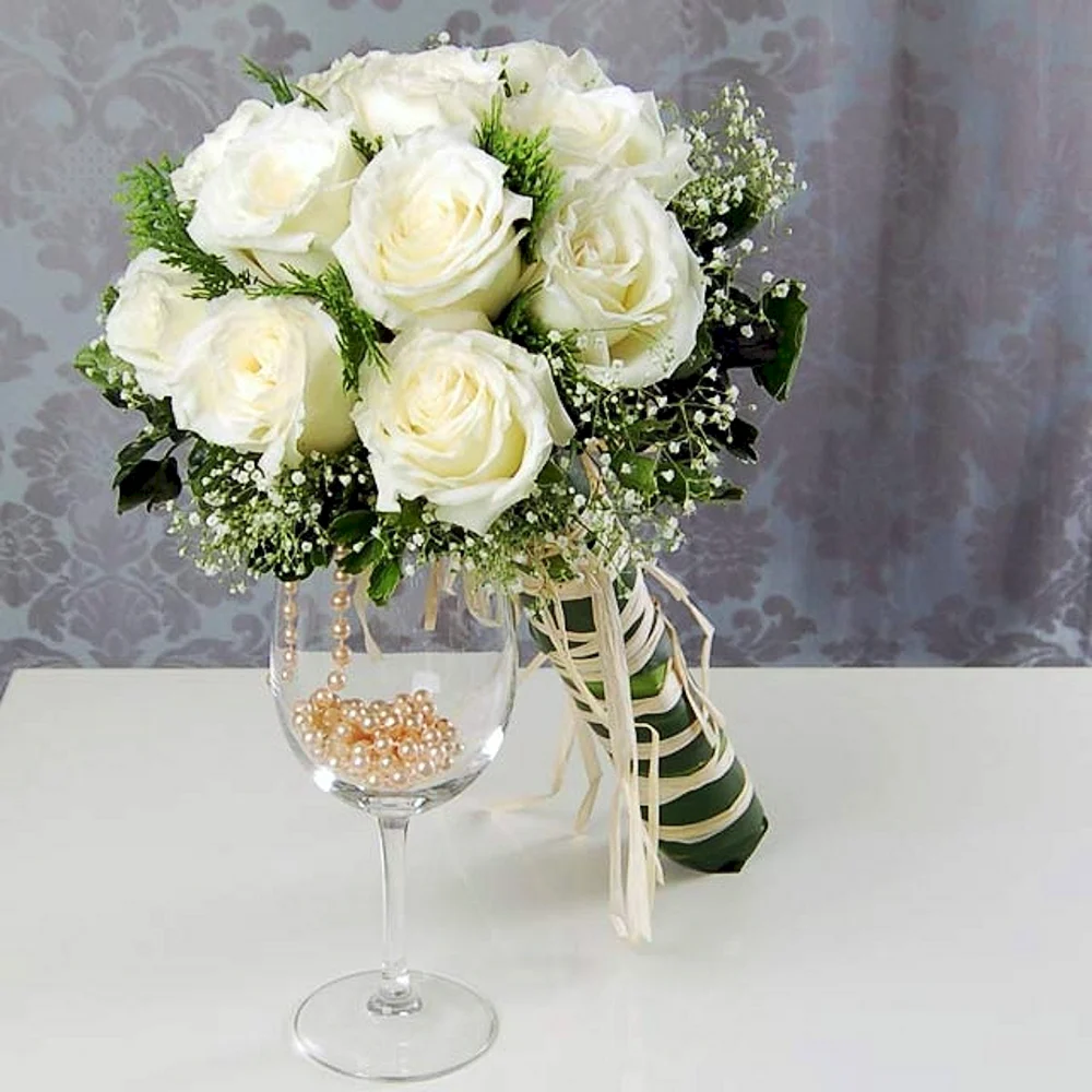 Букет невесты белая роза