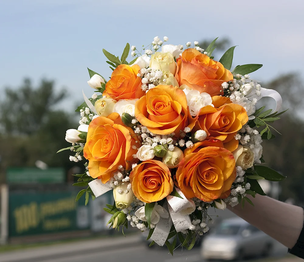Букет невесты оранжевый