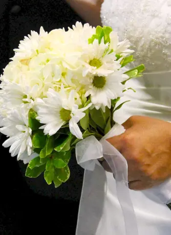 Букет невесты Ромашковые хризантемы