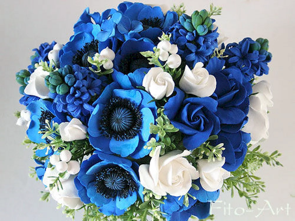 Букет цветов «синие анемоны»