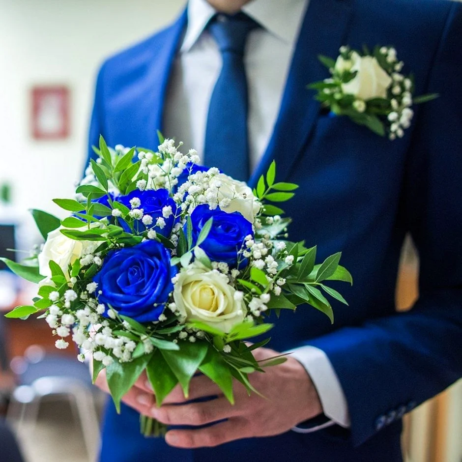 Голубой букет невесты и бутоньерка