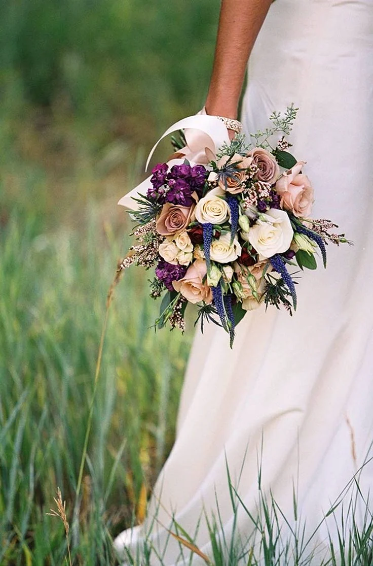 Июльские цветы в букет невесты