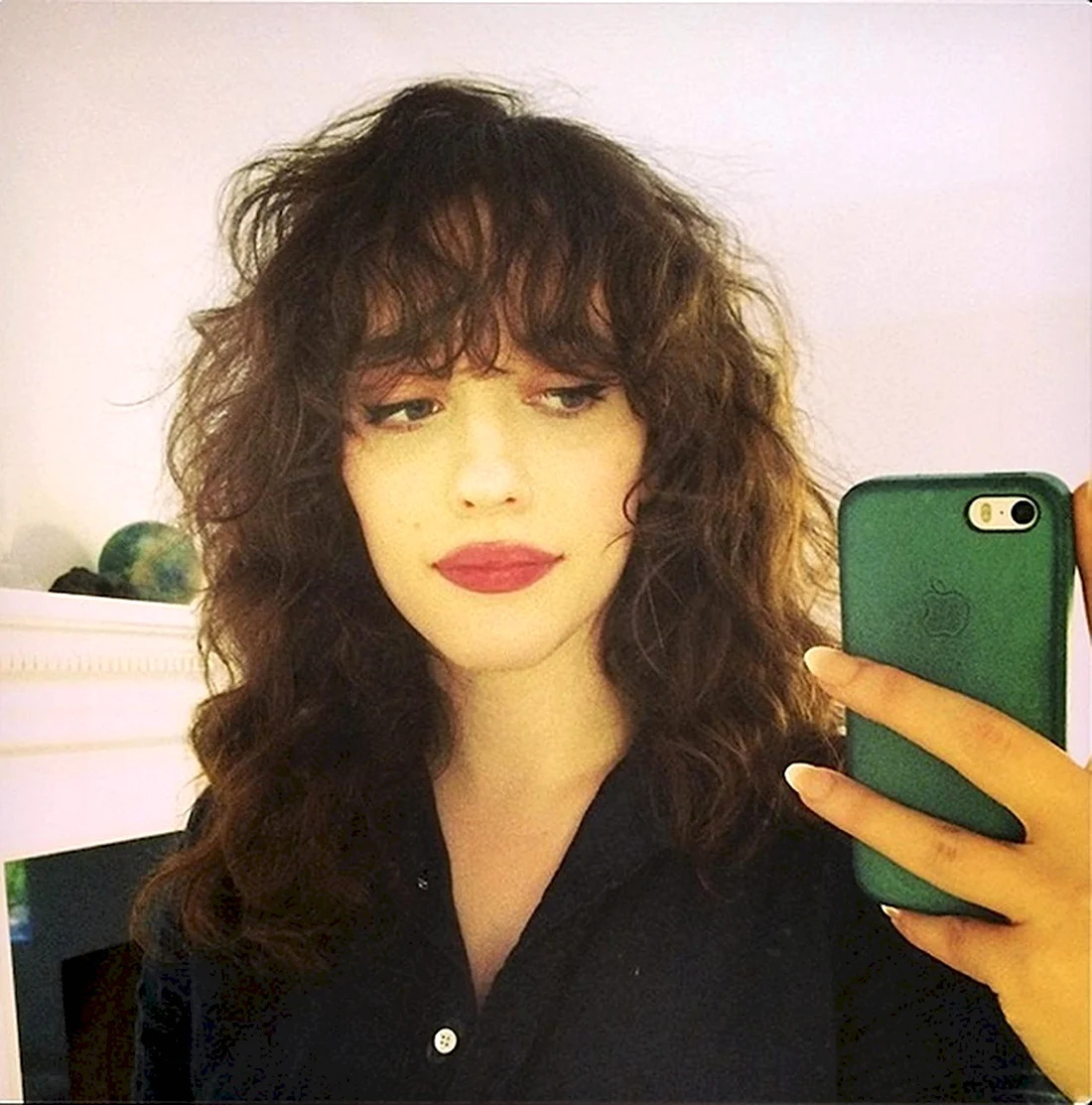 Kat Dennings selfie