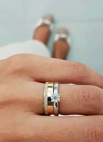 Обручальное и помолвочное кольцо