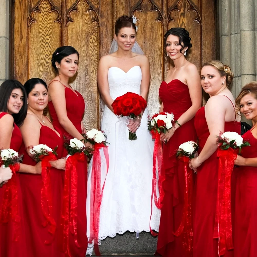 Подружки невесты в Красном
