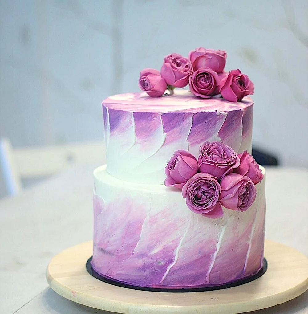 Розово сиреневый торт