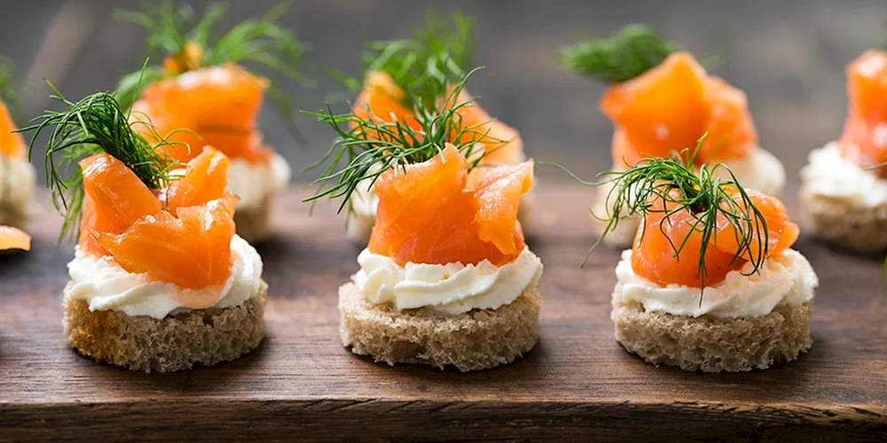 Smoked Salmon Canapes