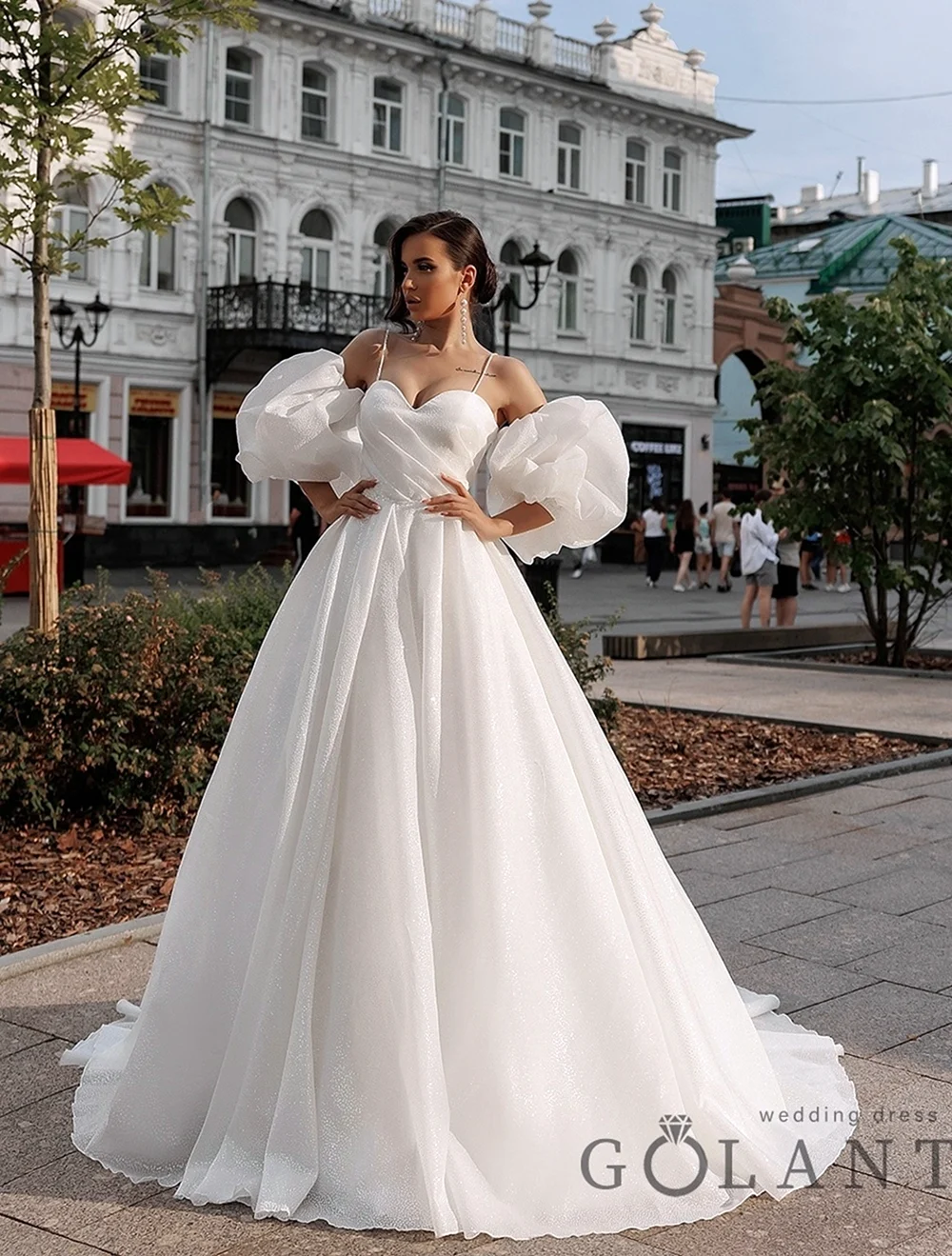 Свадебные платья 2023