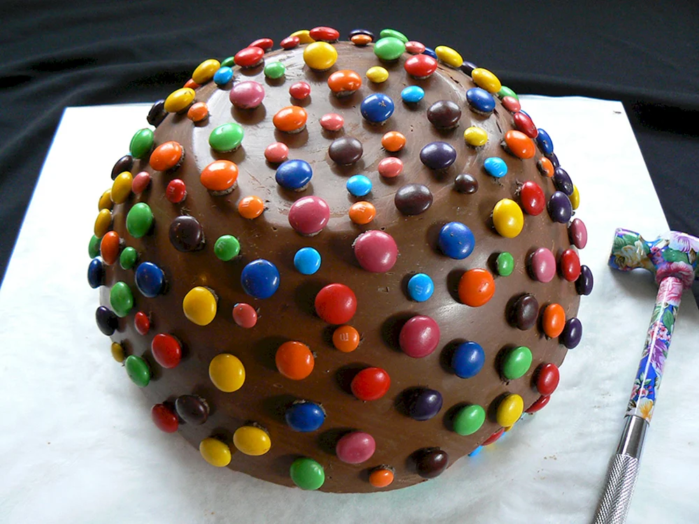 Торт с шариками