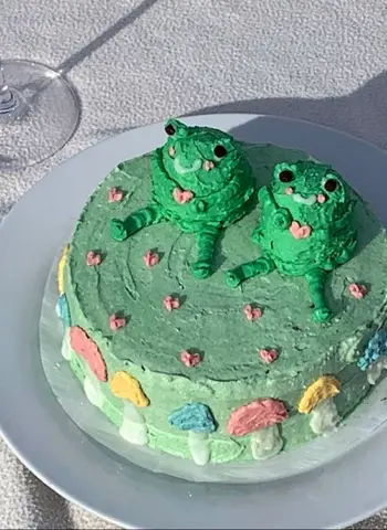 Торт с жабками