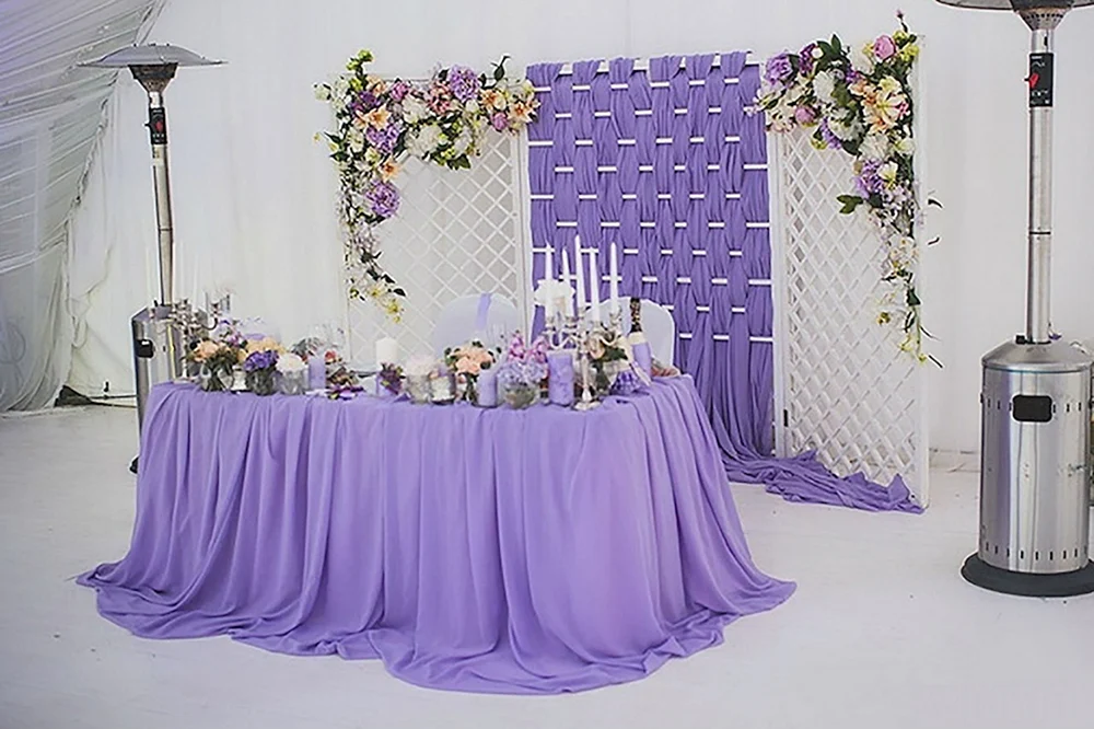 Украшение зала на свадьбу в лавандовом цвете