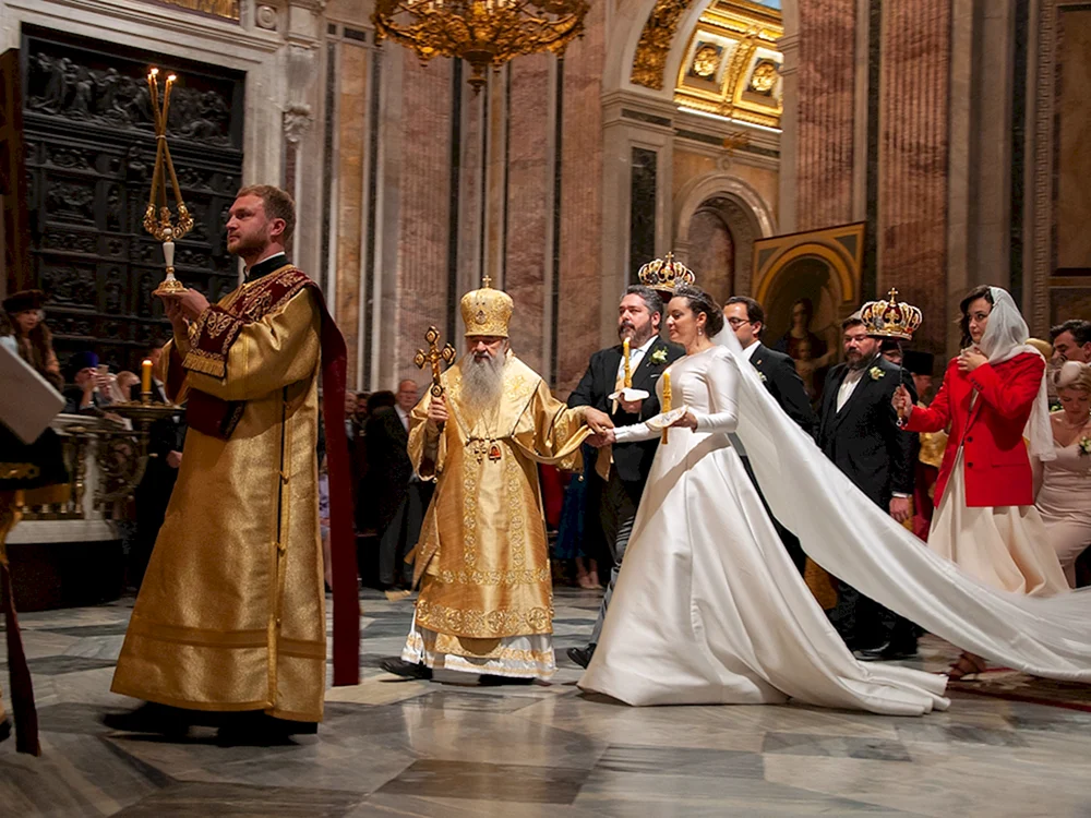 Венчание Романова в Исаакиевском соборе