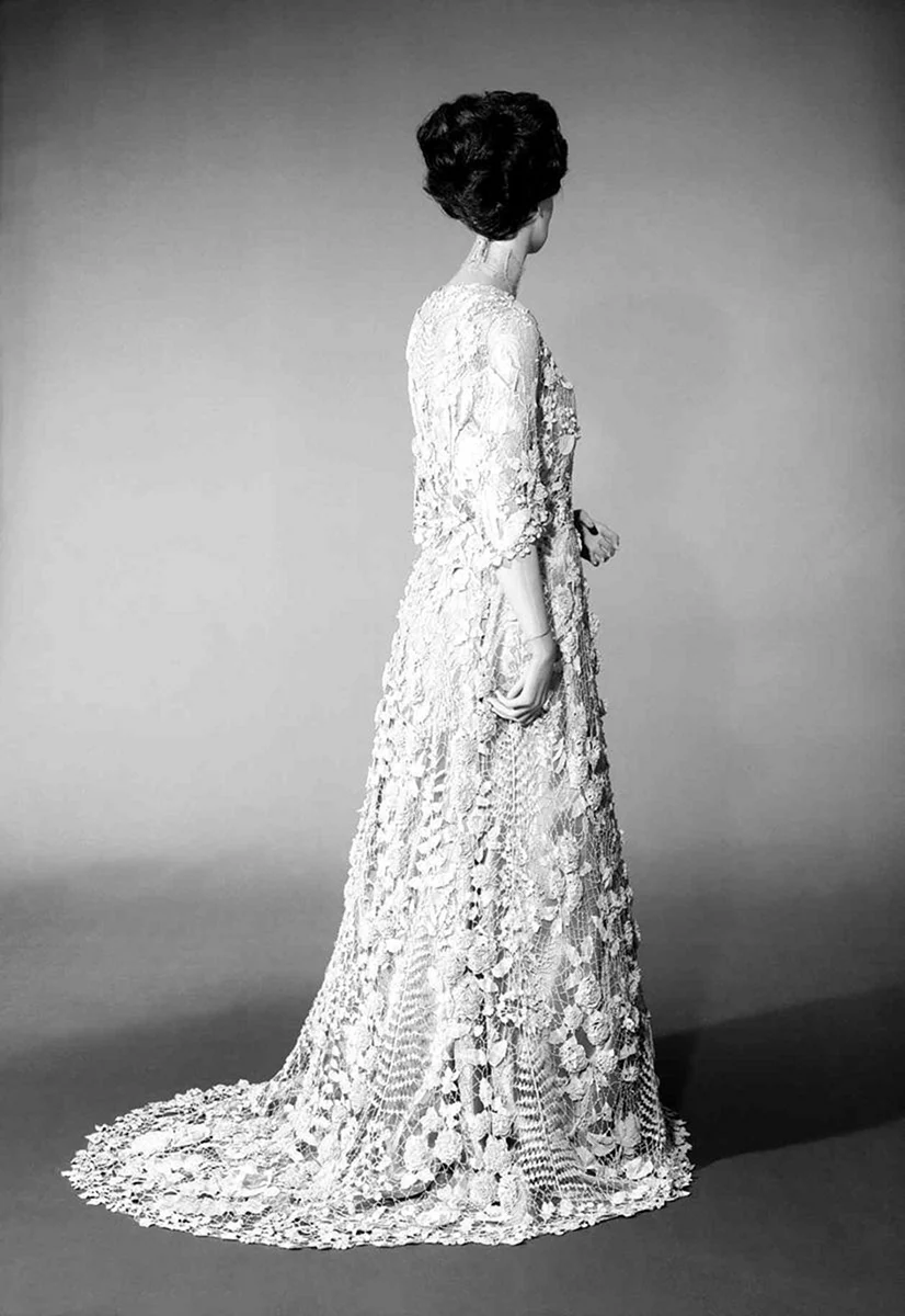 Винтажное кружевное свадебное платье