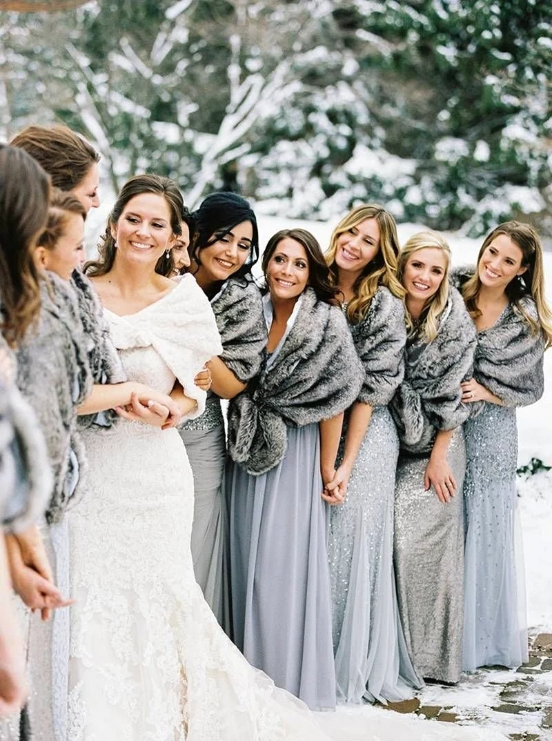 Зимние платья подружек невесты